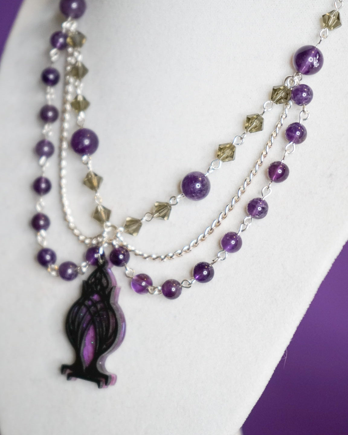 Dark Elven Lantern Necklace